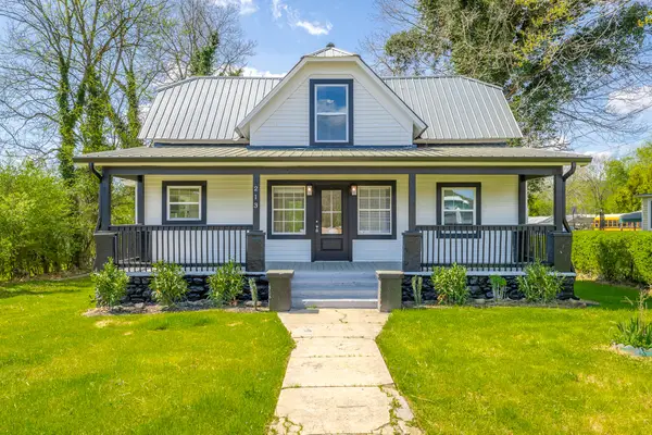 213 Southern College Street, Graysville, TN 37338