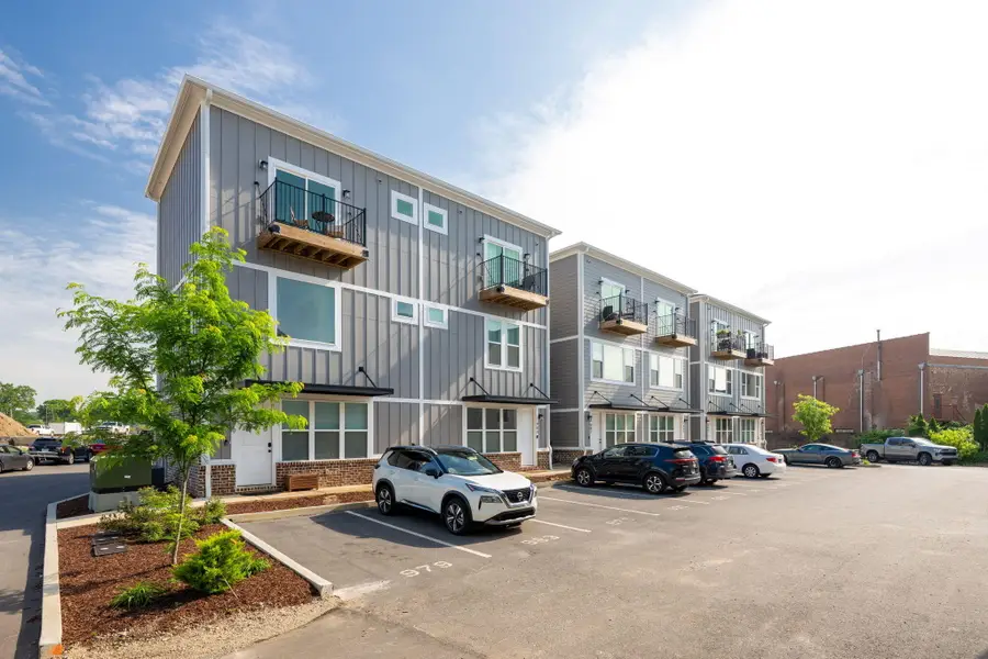 979 Montague Place, Chattanooga, TN 37408 - #2