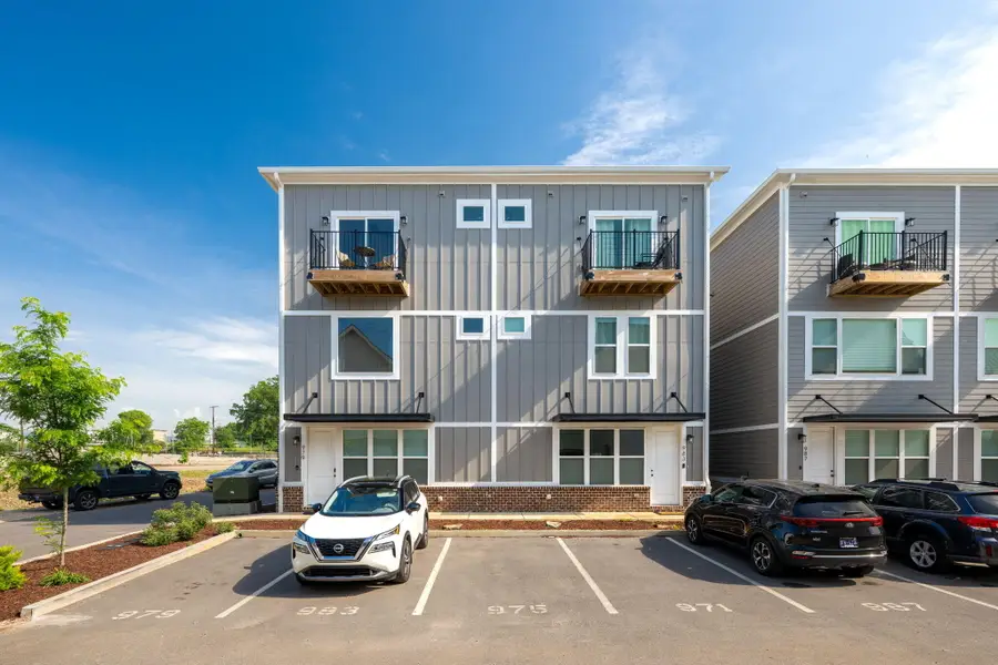 979 Montague Place, Chattanooga, TN 37408 - #3