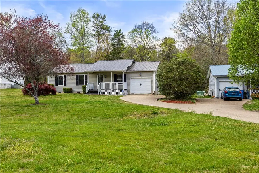 1049 Lee Pike, Soddy Daisy, TN 37379 - #2