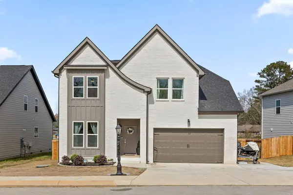 8377 Snowdrop Way, Ooltewah, TN 37363