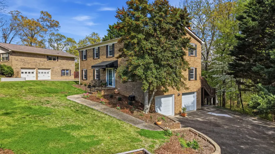 1804 Glen Oaks Terrace, Chattanooga, TN 37412 - #2