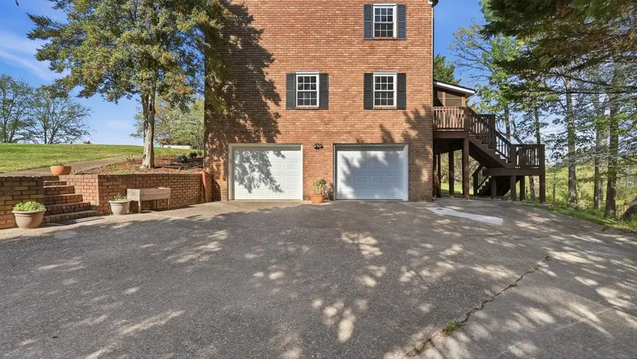 1804 Glen Oaks Terrace, Chattanooga, TN 37412 - #3