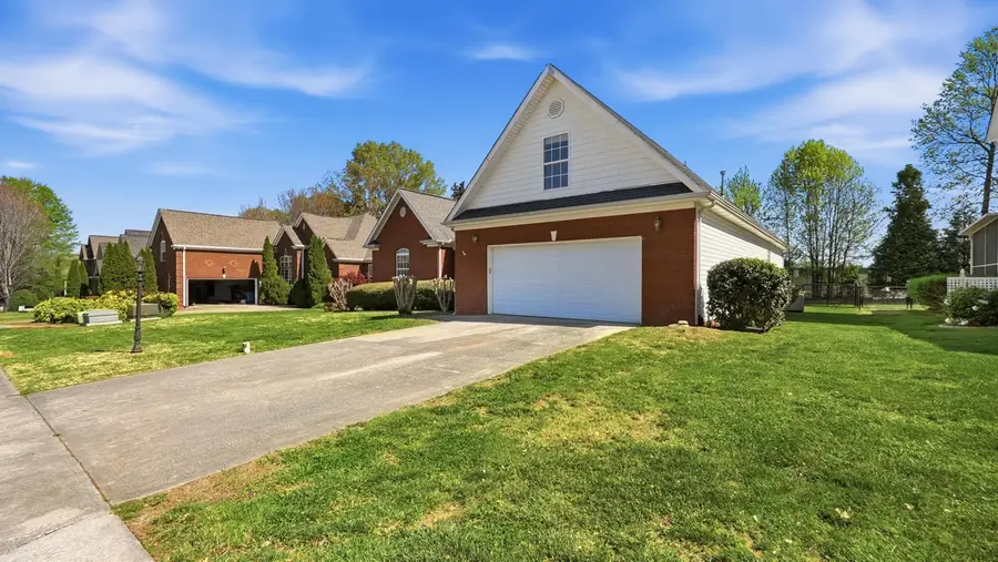 1505 Manassas Drive, Hixson, TN 37343 - #3