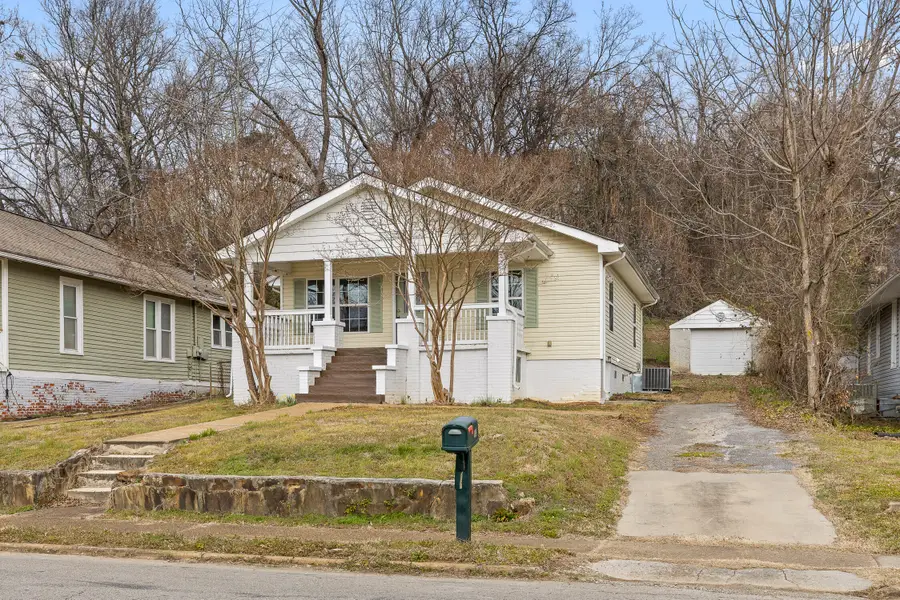 419 W Bell Avenue, Chattanooga, TN 37405 - #3