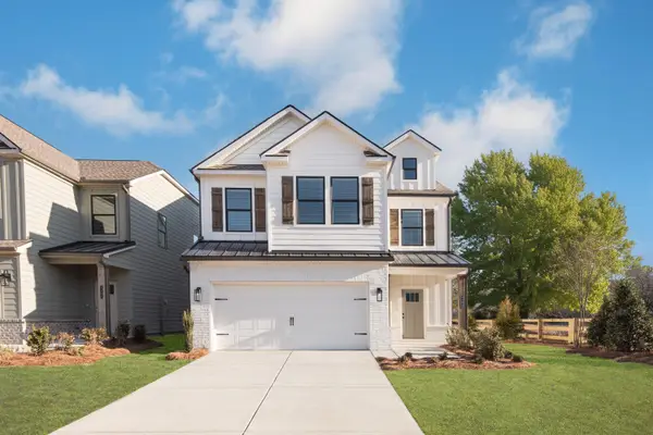 9295 Alban Chase Drive #35, Ooltewah, TN 37363