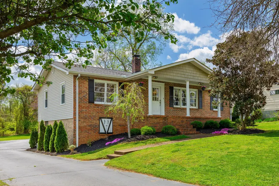 2418 Crescent Club Drive, Hixson, TN 37343 - #3