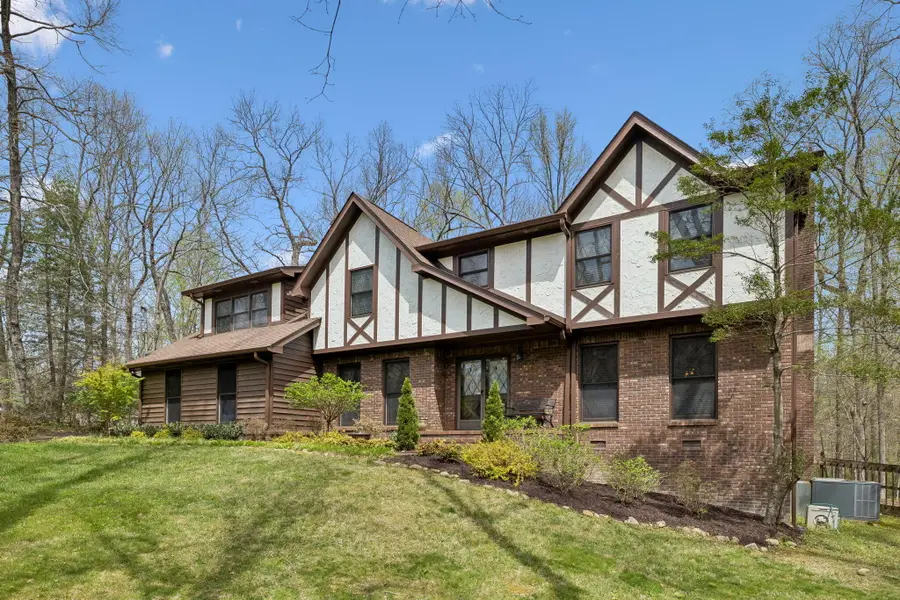 401 Lake Avenue, Signal Mountain, TN 37377 - #2