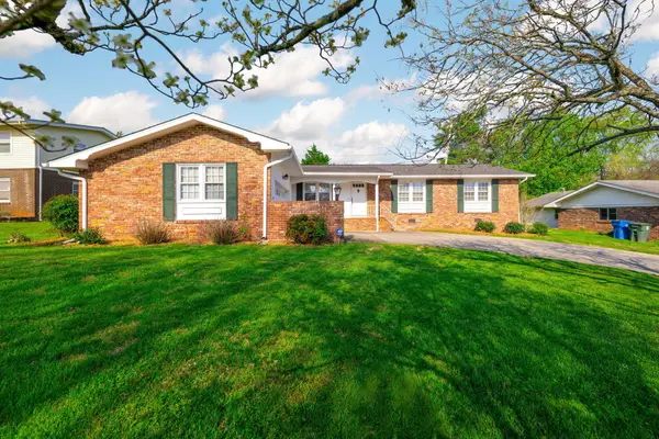 4105 Forest Plaza Drive, Hixson, TN 37343