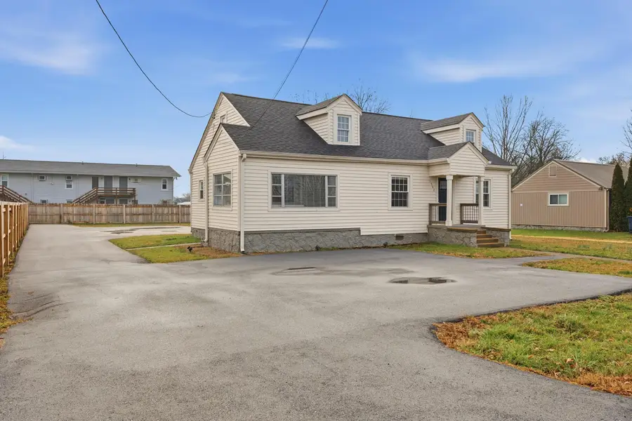 1502 Tombras Avenue, Chattanooga, TN 37412 - #2