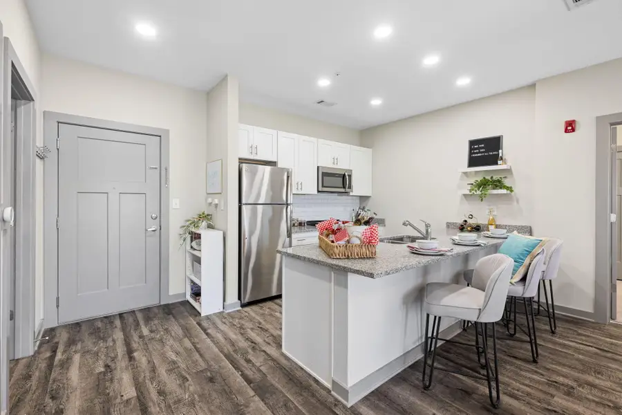 782 Riverfront Parkway #416, Chattanooga, TN 37402 - #2