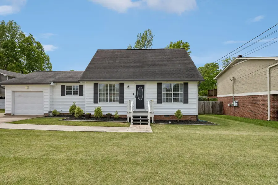 8332 Hamilton Oaks Drive, Chattanooga, TN 37421 - #3