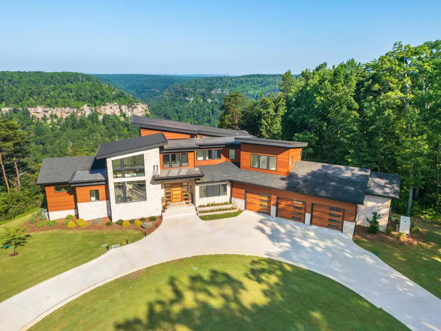 1034 Montlake Road, Soddy Daisy, TN 37379 - #2