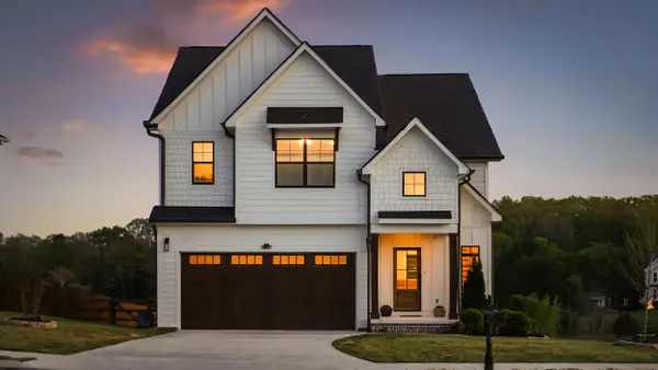 7424 Crowes Nest Drive, Harrison, TN 37341