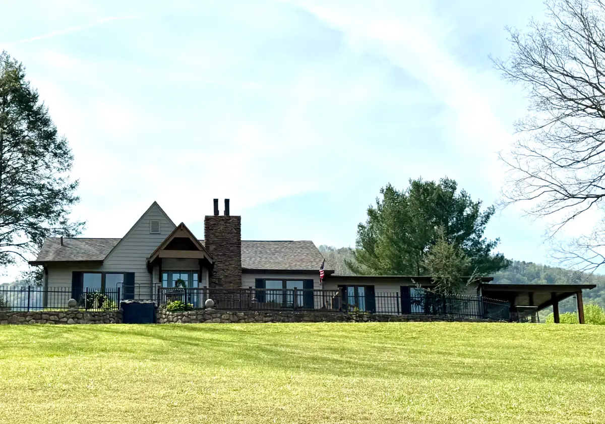 7463 Valley View Highway, Whitwell, TN 37397 - #1