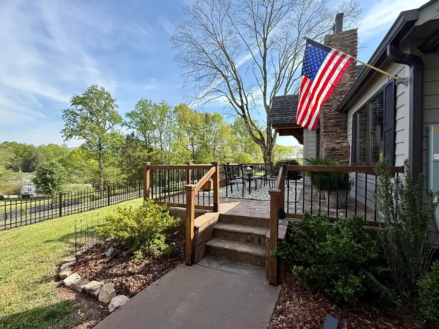 7463 Valley View Highway, Whitwell, TN 37397 - #3