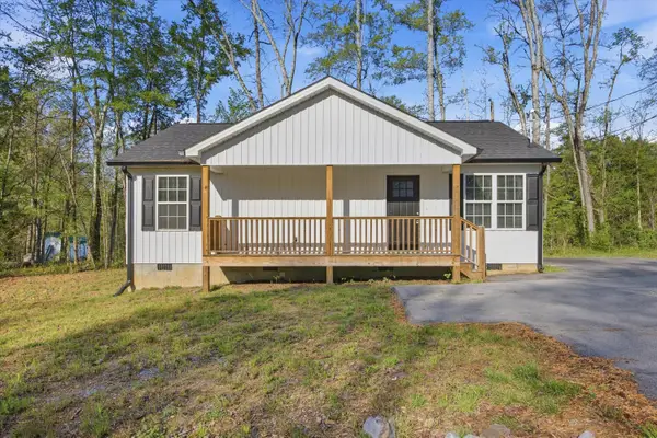 134 Buster Lane, Rocky Face, GA 30740