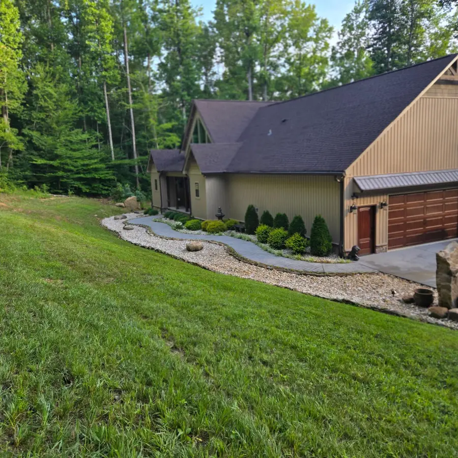 354 Mountain Farms Road, Signal Mountain, TN 37377 - #2