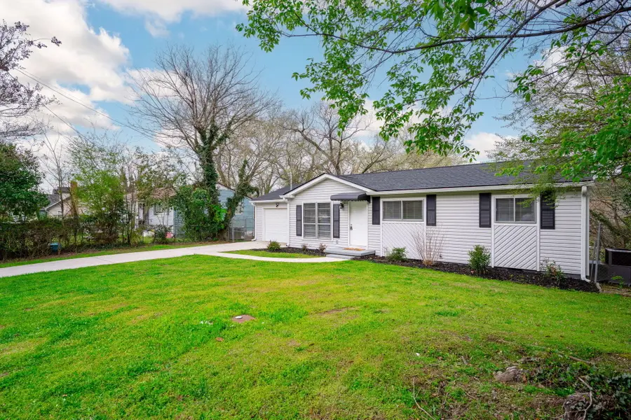 1713 Parkway Drive, Chattanooga, TN 37406 - #2