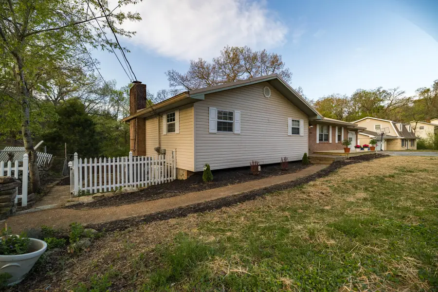 516 Briar Park Lane, Hixson, TN 37343 - #2