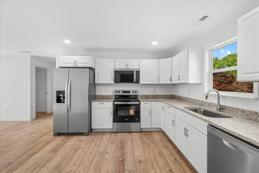 6 Catherine Street, Rossville, GA 30741 - #2