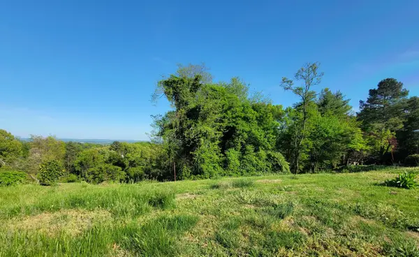 164 S Mission Ridge Drive, Rossville, GA 30741