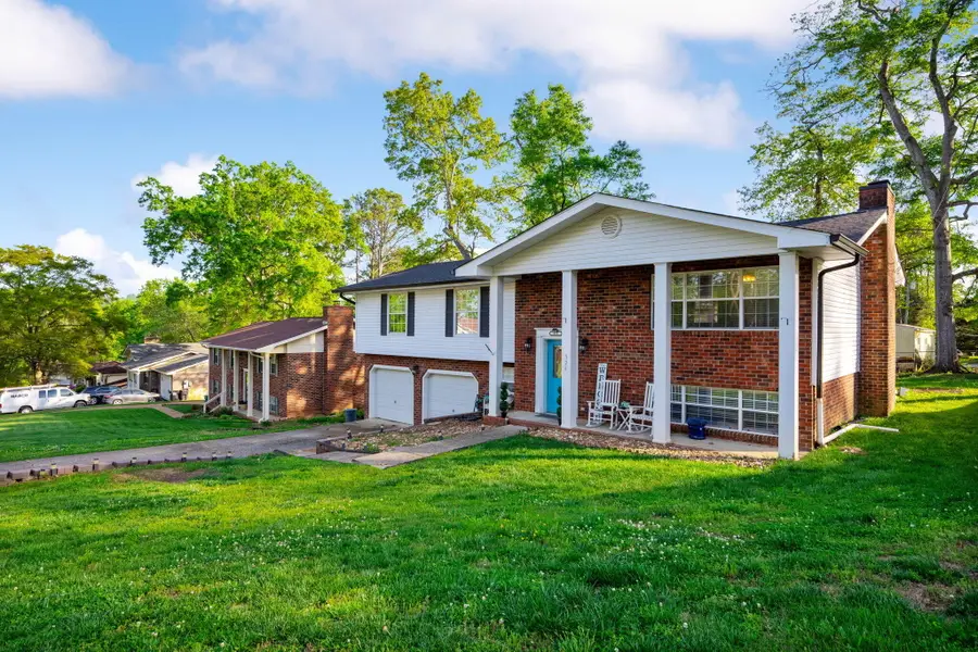 924 Spurling Drive, Hixson, TN 37343 - #2