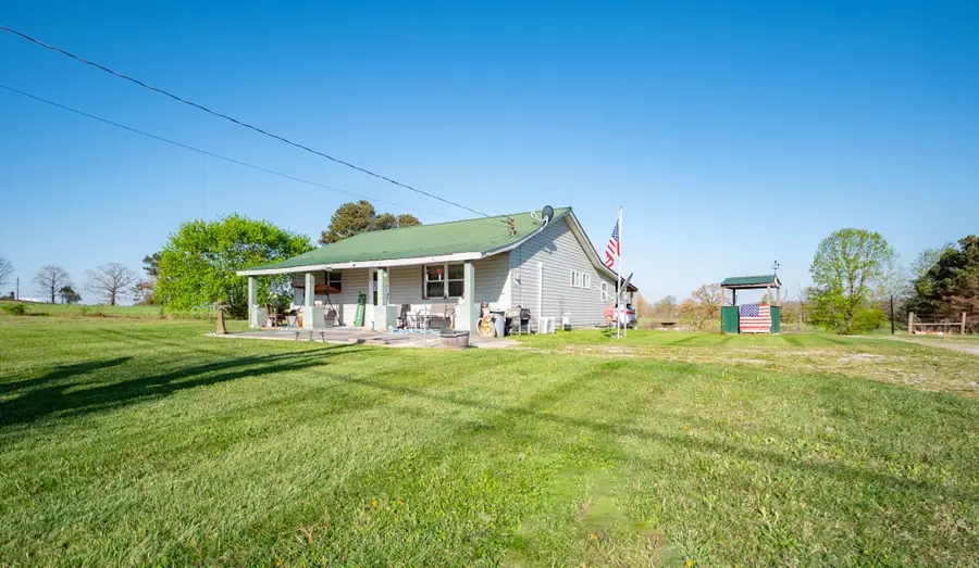 1107 Summer City Rd, Pikeville, TN 37367 - #3