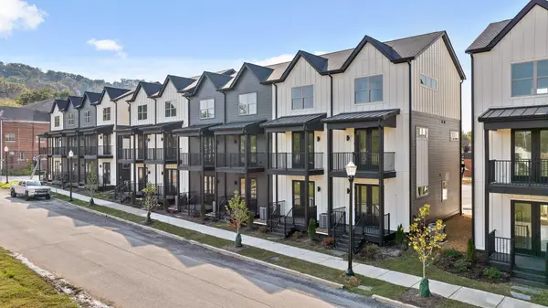 2506 E 18th Street, Chattanooga, TN 37404