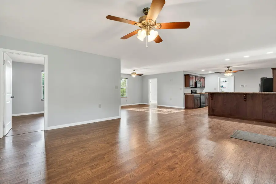 225 Laurel Drive, Spring City, TN 37381 - #3