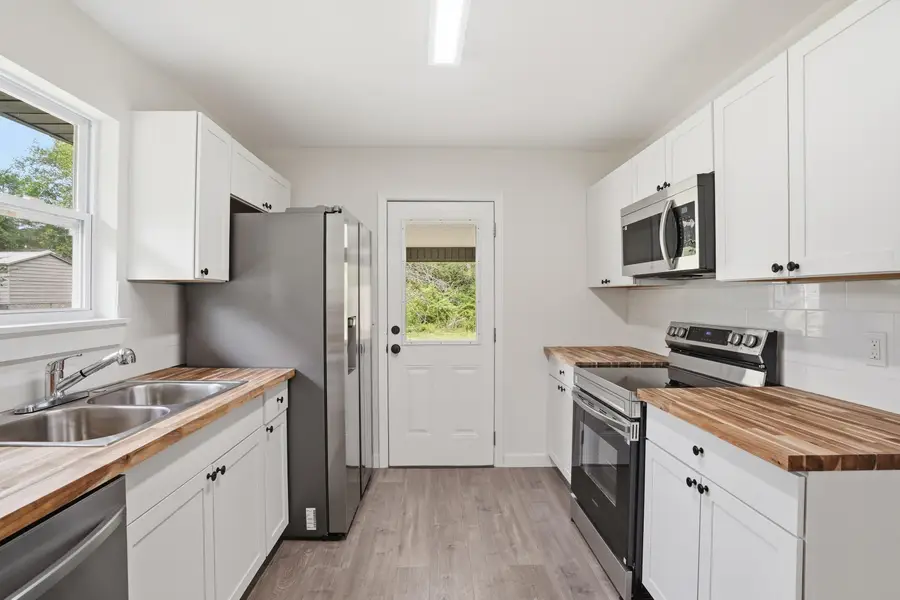 13789 Bretton Drive, Soddy Daisy, TN 37379 - #2