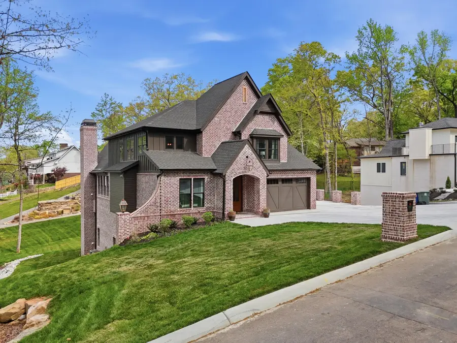 3841 Kings Road, Chattanooga, TN 37416 - #2