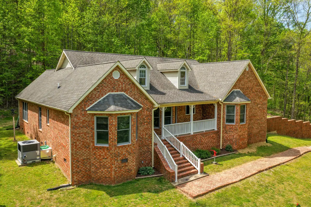 3850 Stagecoach Road, South Pittsburg, TN 37380 - #1