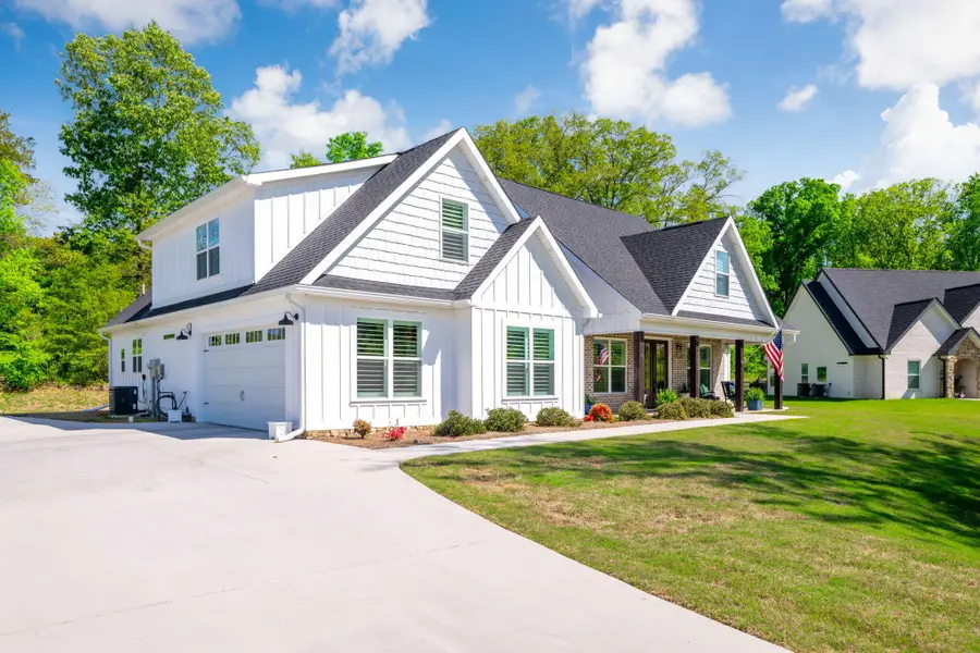 183 Bridlewood Drive, Ringgold, GA 30736 - #2