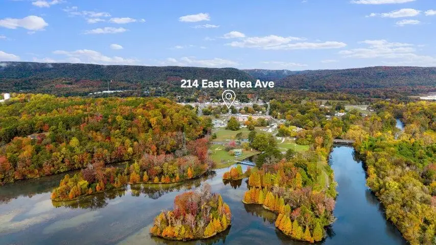 214 E Rhea Avenue, Spring City, TN 37381 - #3