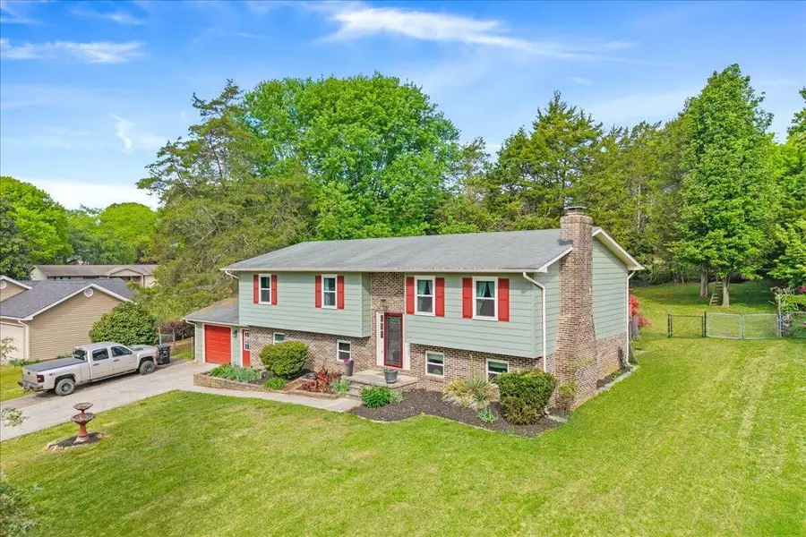 1305 Ridgeway Circle, Athens, TN 37303 - #2