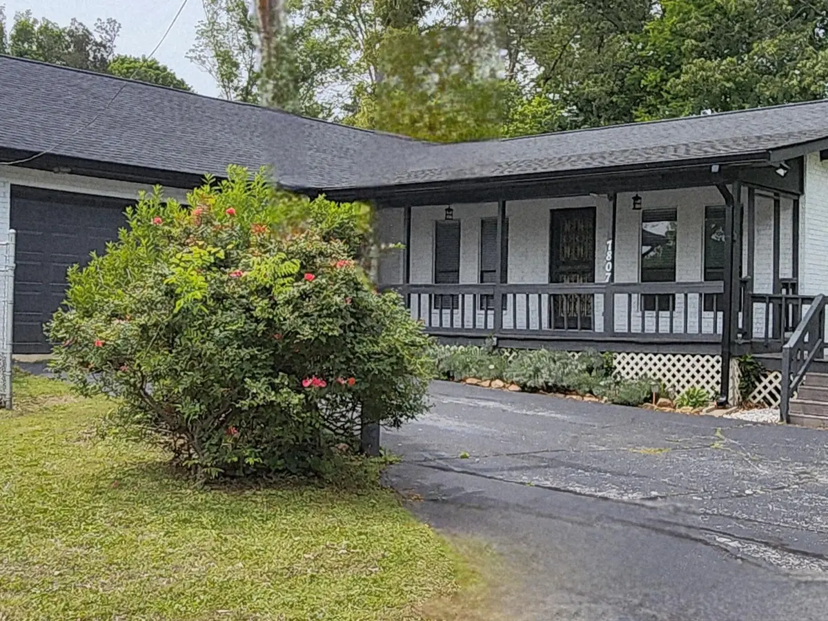 7807 Hixson Pike, Hixson, TN 37343 - #1