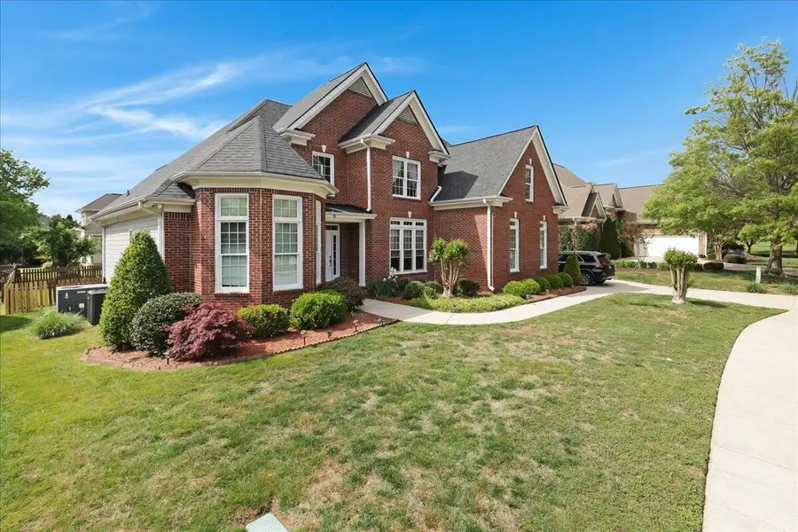 1090 Norfolk Green Circle, Chattanooga, TN 37421 - #3