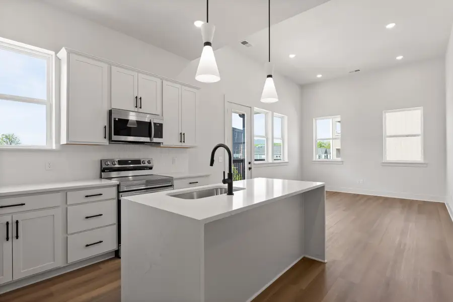 1748 S Watkins Street, Chattanooga, TN 37404 - #2