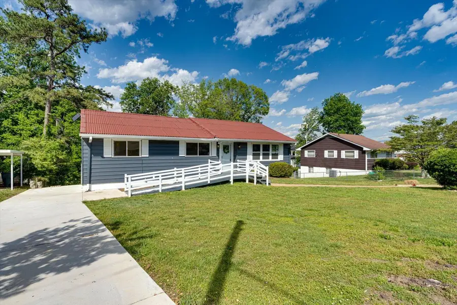 3825 Pin Oak Terrace, Chattanooga, TN 37411 - #3