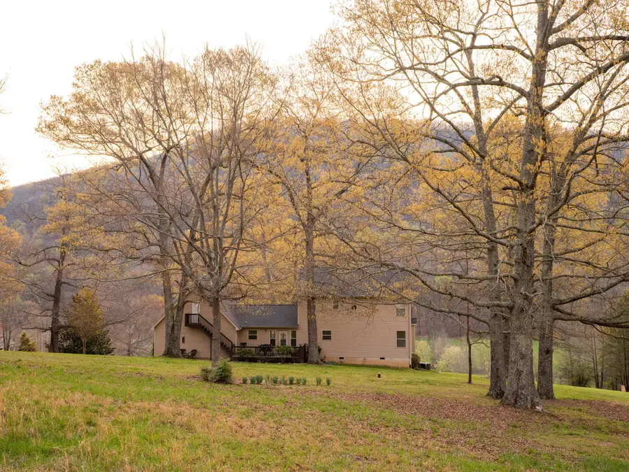 8040 Hog Jowl Road, Chickamauga, GA 30707 - #3