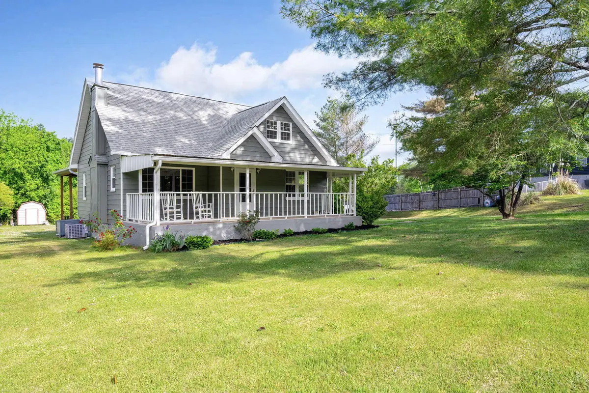 8421 Middle Valley Road, Hixson, TN 37343 - #1