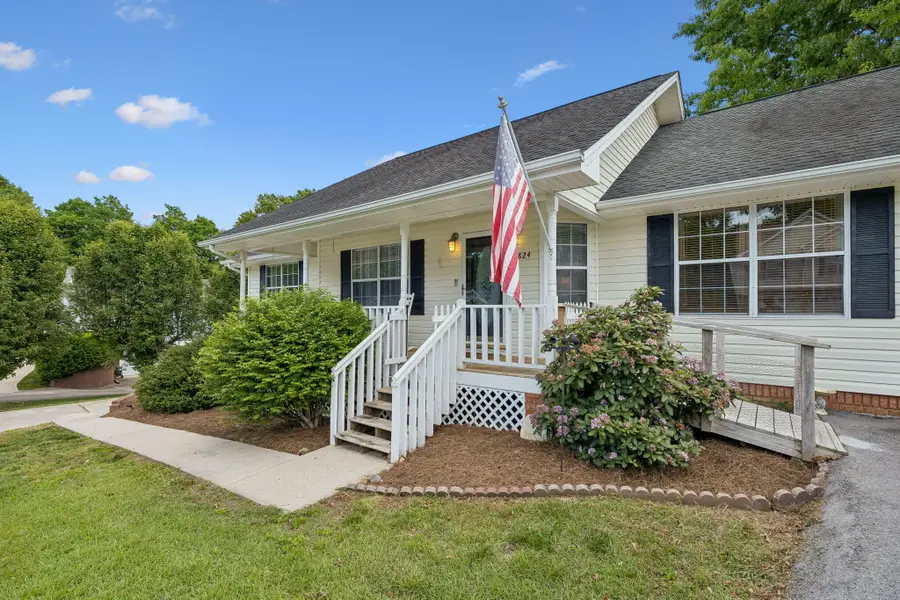 6824 Sawtooth Drive, Ooltewah, TN 37363 - #3