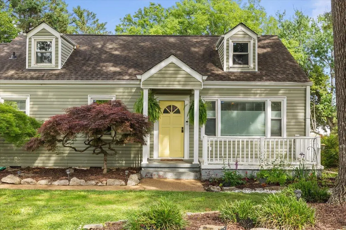 806 S Sweetbriar Avenue, Chattanooga, TN 37412 - #1