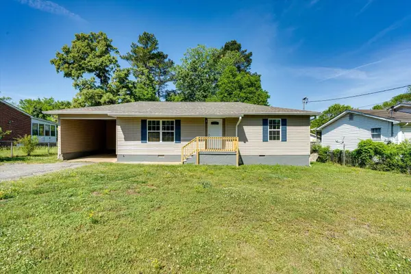 1313 Raydine Lane, Rossville, GA 30741