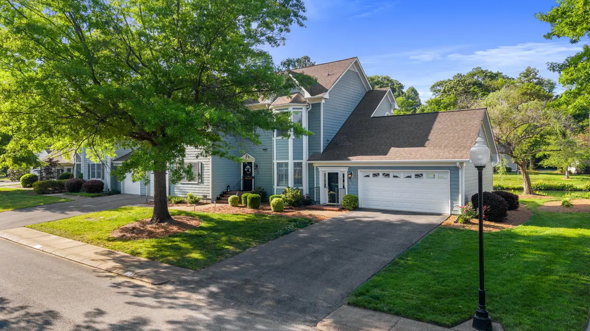 2013 Clearfield Lane, Chattanooga, TN 37405 - #1