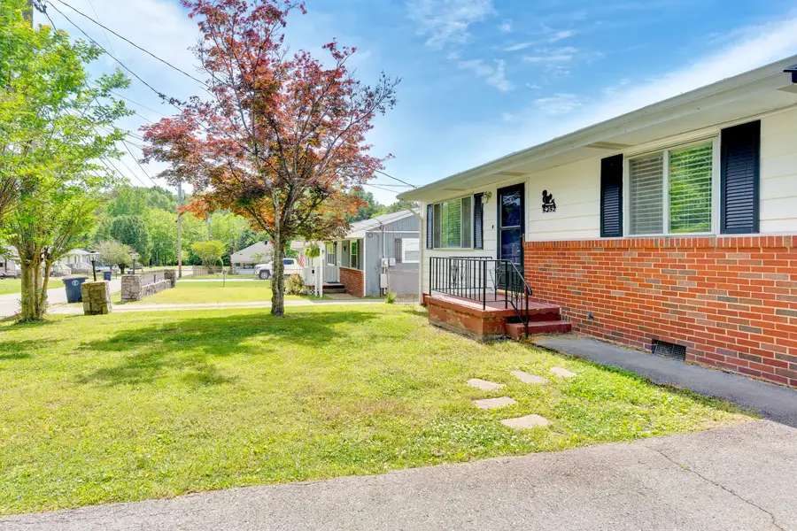 5352 Spriggs Street, Chattanooga, TN 37412 - #3