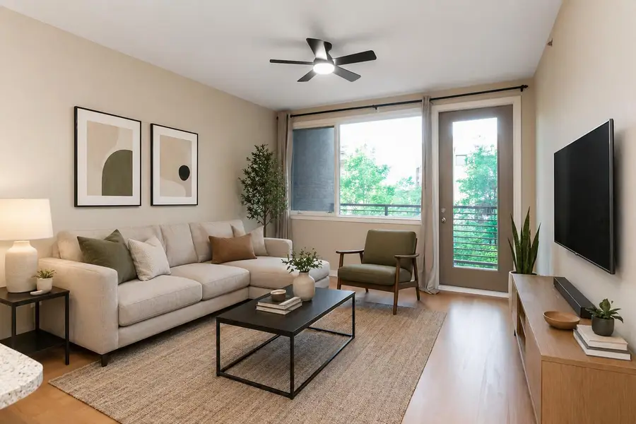 200 Manufacturers Road #Apt 328, Chattanooga, TN 37405 - #3