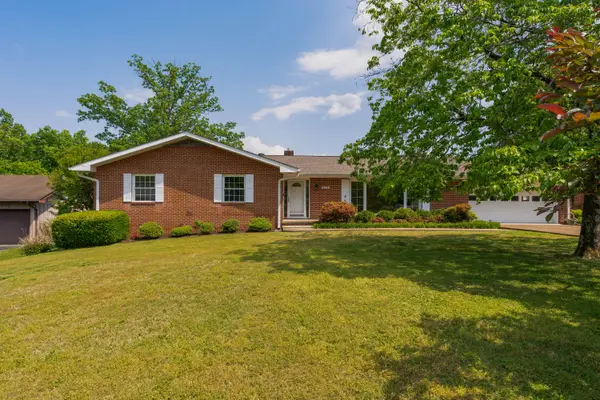 5814 Crestview Drive, Hixson, TN 37343