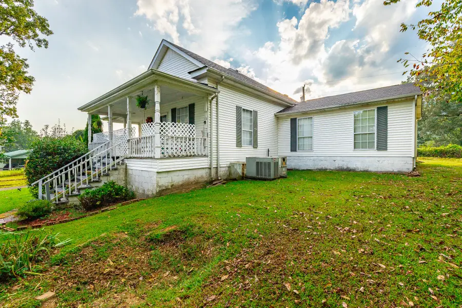 287 S Oak Street, Whitwell, TN 37397 - #2